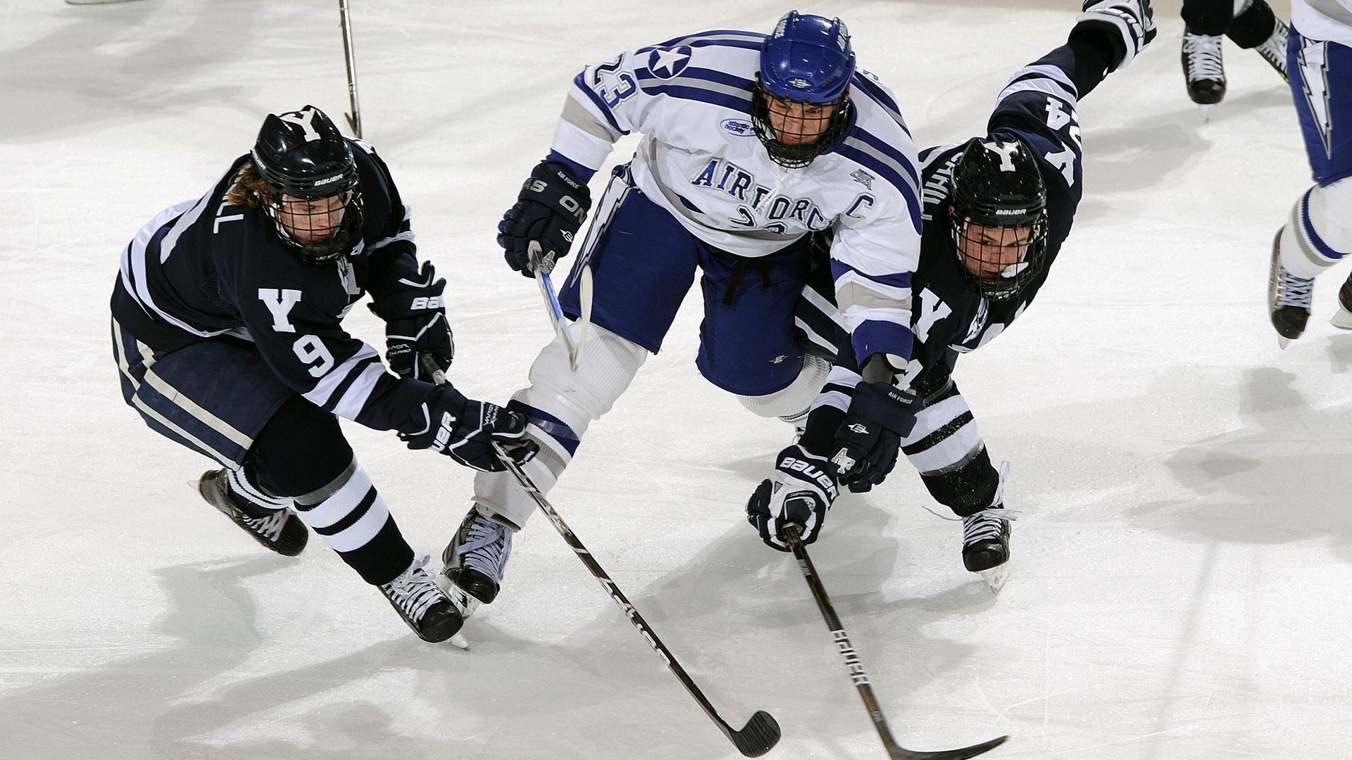 中国足球场馆智慧化升级，智能管理成趋势，足球场馆的产业链分析